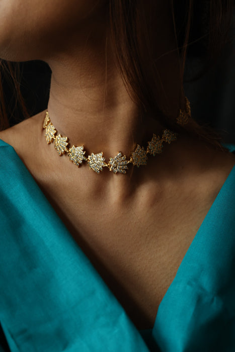 Heritage gold plated choker necklace H23923