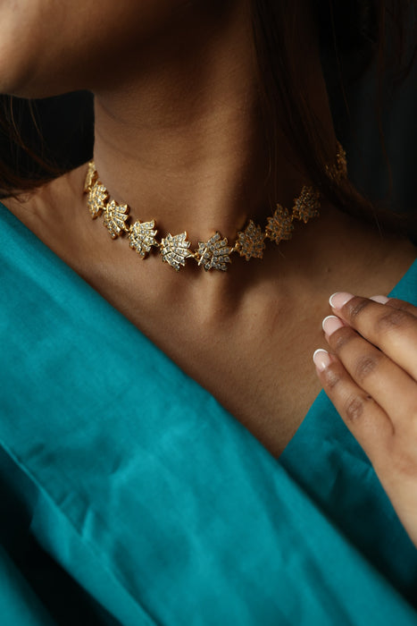 Heritage gold plated choker necklace H23923
