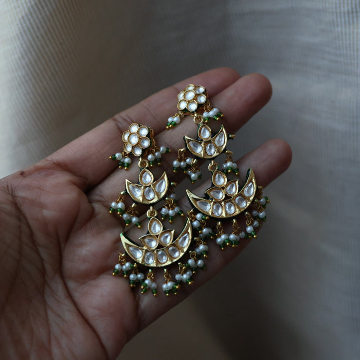 Trendy white stone kundan stone green bead choker necklace with earrings TG453