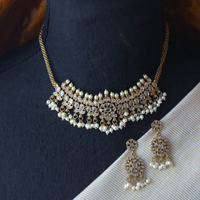 Antique white stone choker necklace with earrings CCB18965
