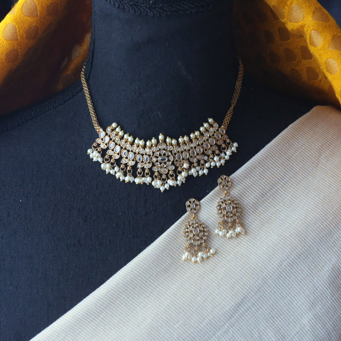 Antique white stone choker necklace with earrings CCB18965