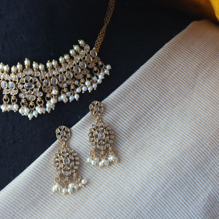 Antique white stone choker necklace with earrings CCB18965
