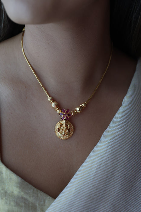 Heritage gold plated white stone lakshmi necklace H7122