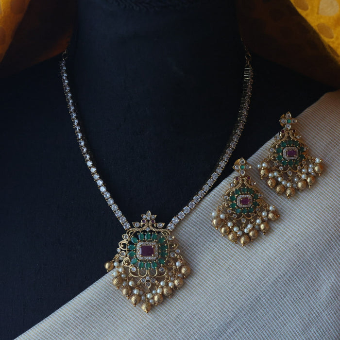 Antique green stone short necklace and earring TTS4790