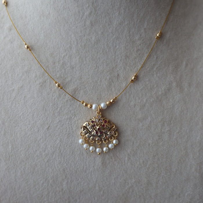 Heritage ruby white stone invisible short necklace IN111