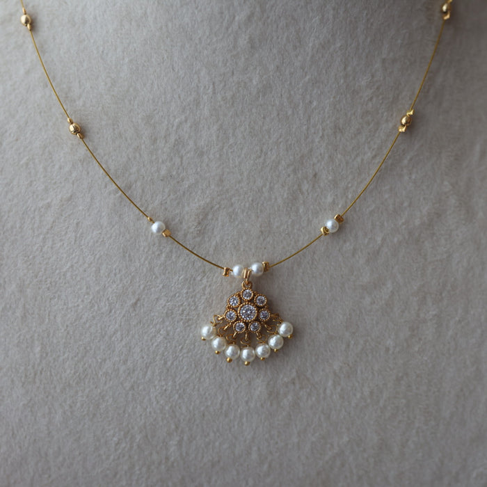 Antique white stone invisible short necklace IN806