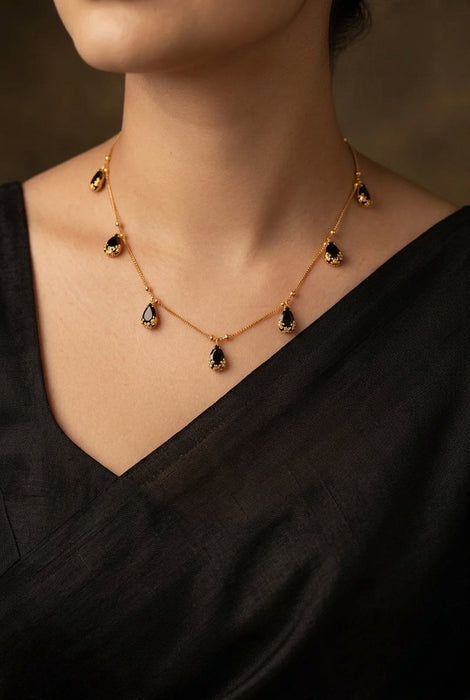 Heritage gold plated short necklace H799