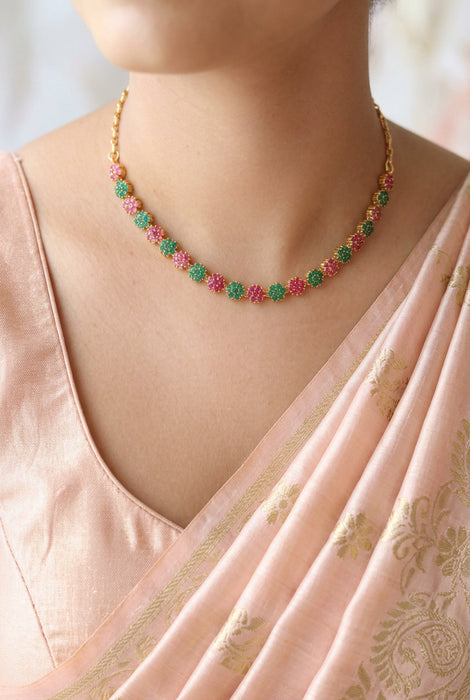 Heritage gold plated ruby green stone short necklace H6282