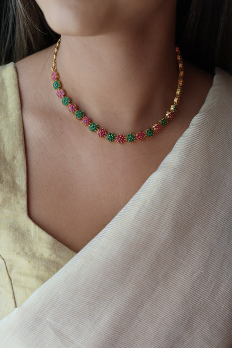 Heritage gold plated ruby green stone short necklace H6282