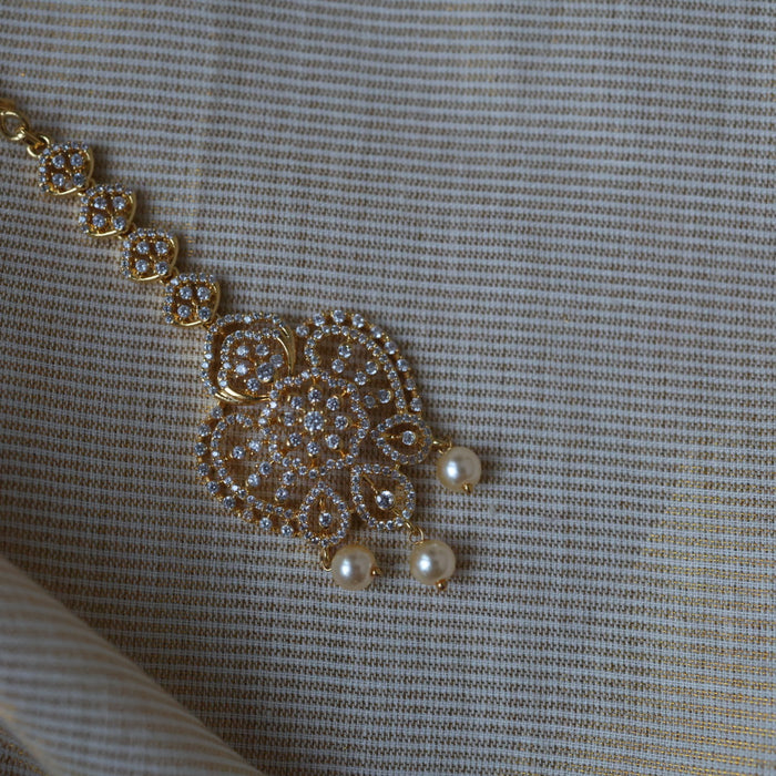Heritage gold plated white tone tikka TH221