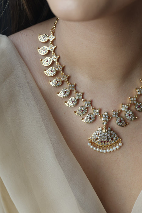 Heritage gold plated mango short necklace H1143