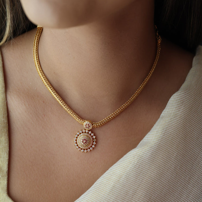 Heritage simple design short necklace H33344