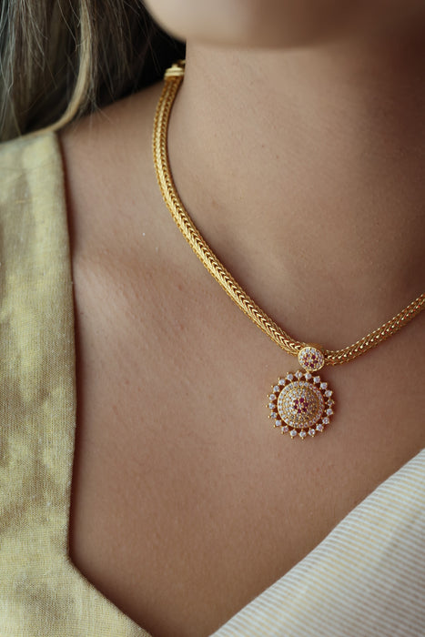 Heritage simple design short necklace H33344