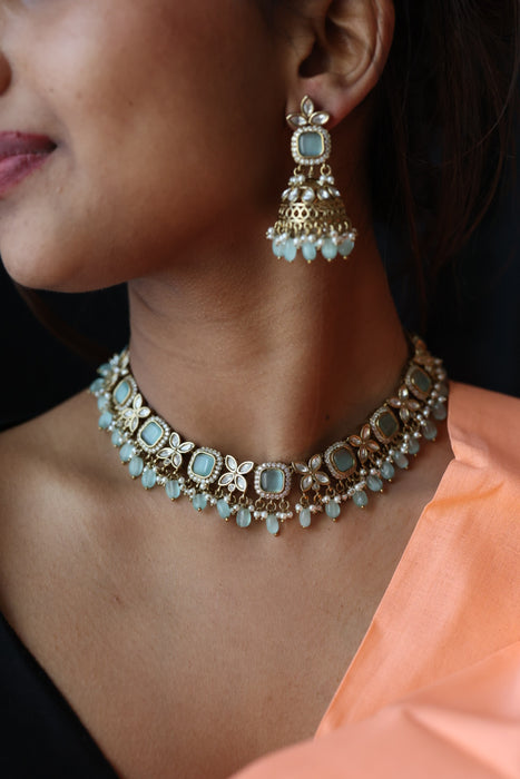 Trendy mint tone choker necklace with earrings TM043211