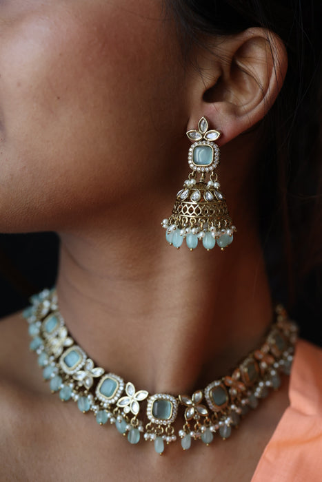 Trendy mint tone choker necklace with earrings TM043211