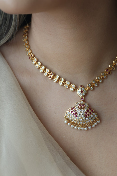 Heritage gold plated ruby white stone short necklace with earrings H9123
