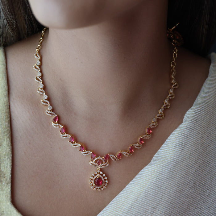 Heritage gold plated ruby white stone short necklace with earrings H837