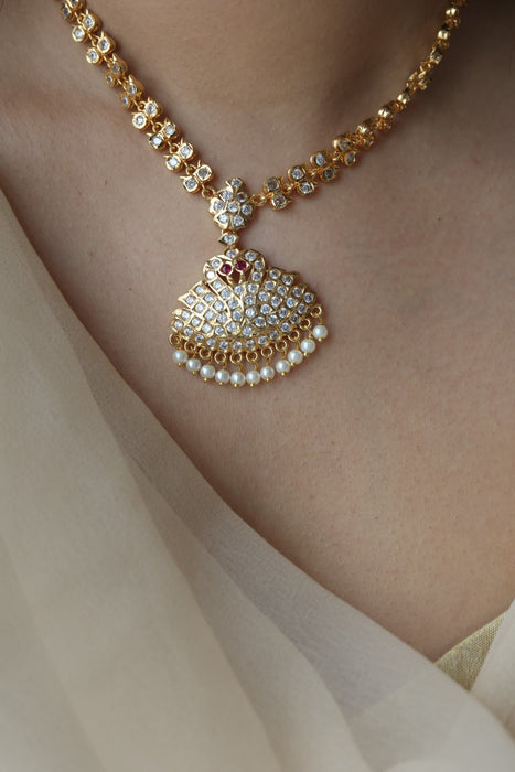 Heritage gold plated white stone short necklace with earrings H3456