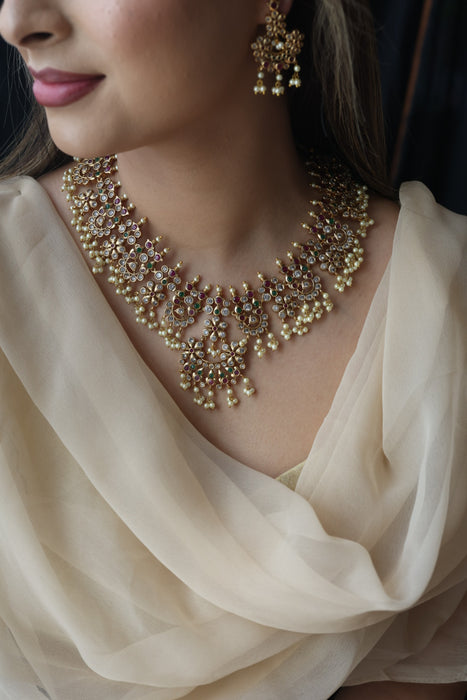 Antique pearl short necklace and earring SS12053