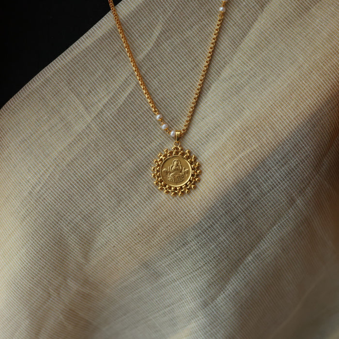 Heritage gold plated padakam long chain HC7613