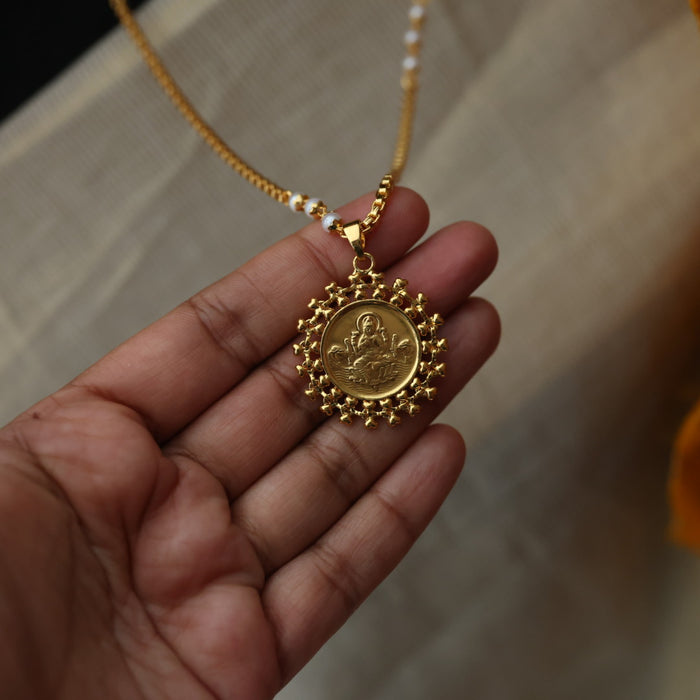 Heritage gold plated padakam long chain HC7613