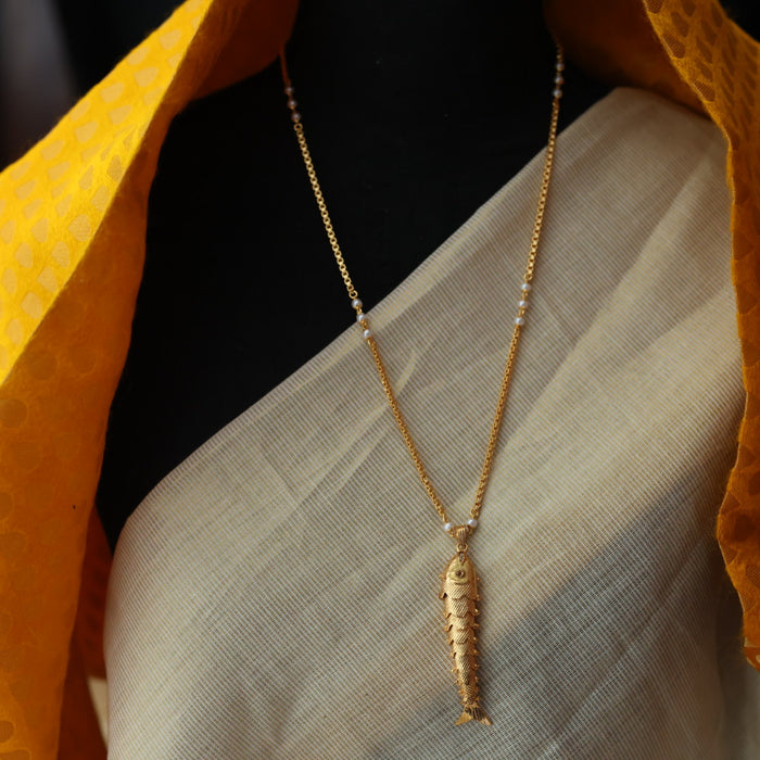 XHeritage gold plated padakam long chain HC7616