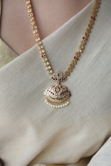 Heritage gold plated ruby white stone long necklace with earrings HL9762