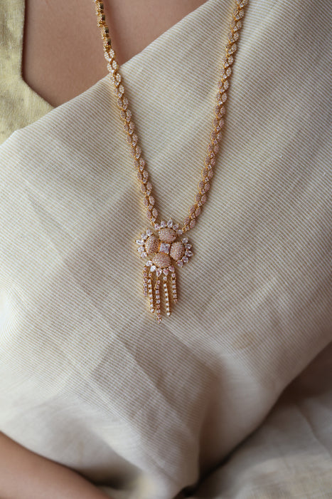 Heritage gold plated long necklace with earrings HL7582