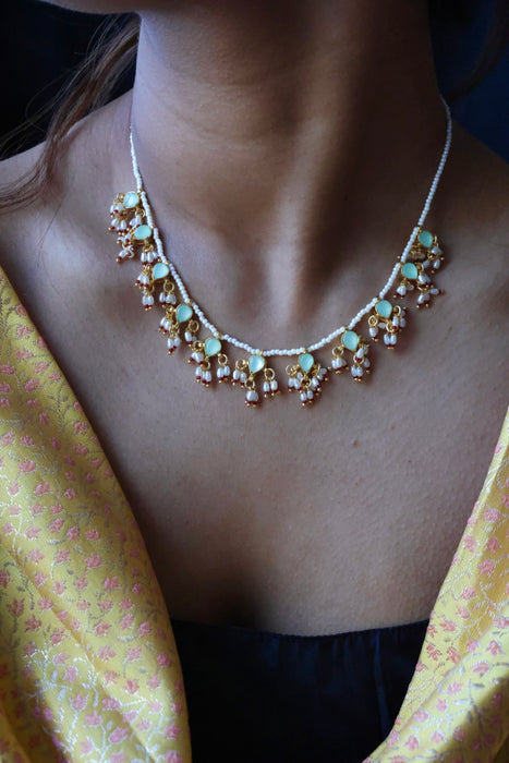 Minimal kundan mint stone short necklace with earrings MS994