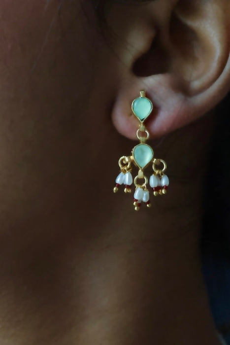 Minimal kundan mint stone short necklace with earrings MS994