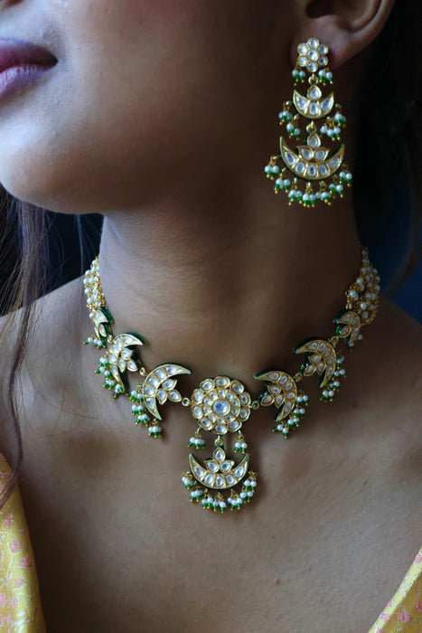 Trendy white stone kundan stone green bead choker necklace with earrings TG453