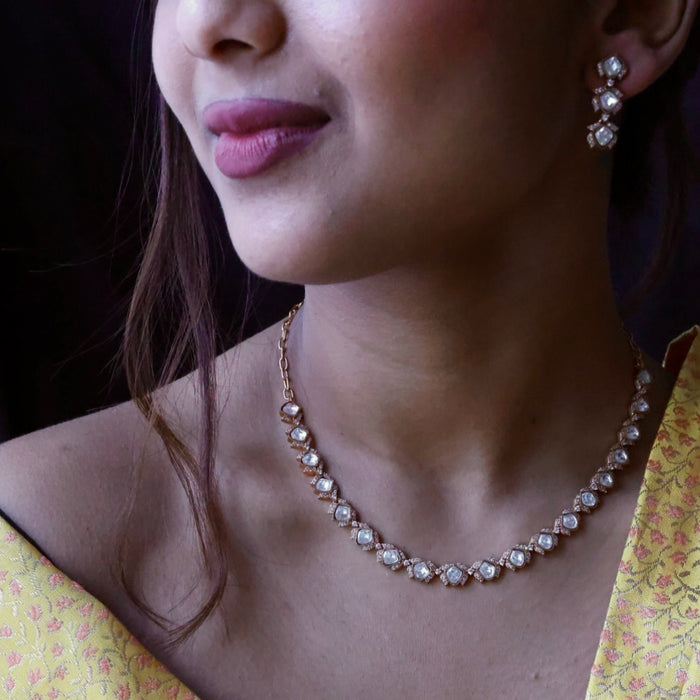 Minimal kundan choker necklace with earrings MS895