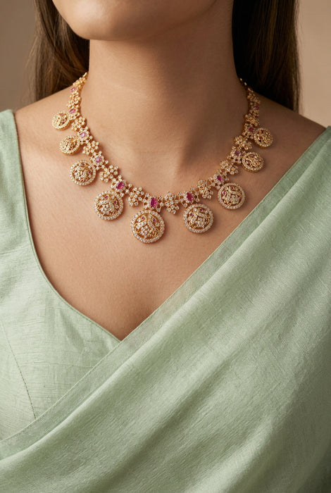 Heritage gold plated white stone coin design short necklace H3344