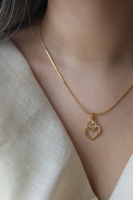 Heritage gold plated simple pendant short chain HC654