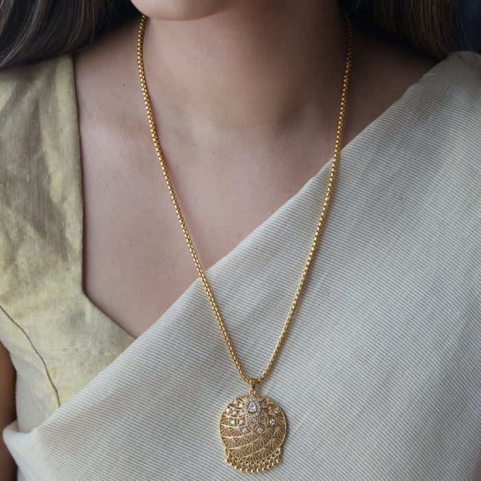 Heritage gold plated white stone pendant long chain necklace HC783