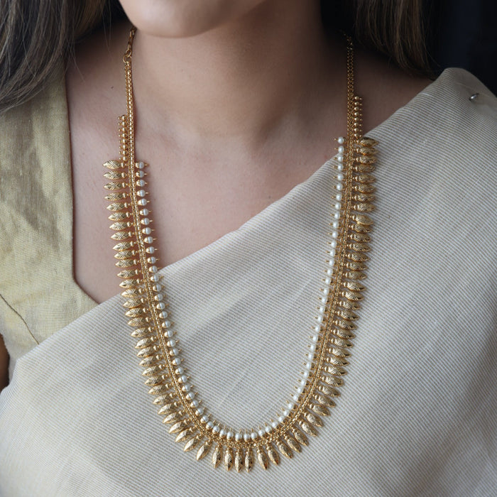 Heritage gold and pearl plated long necklace HL7511