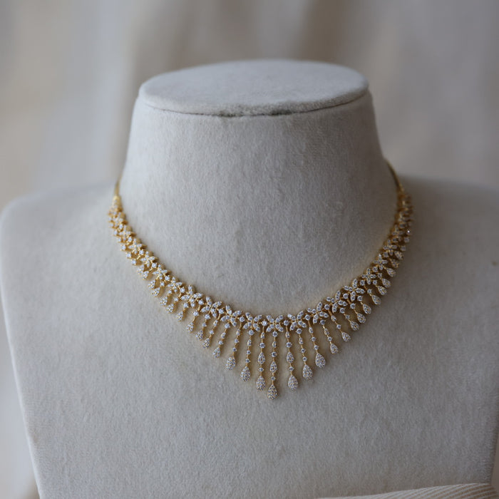 Heritage gold plated white stone short necklace with earrimgs H1334
