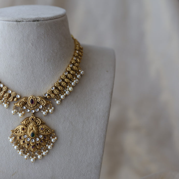 Antique pearl short necklace with earrings S1B119023