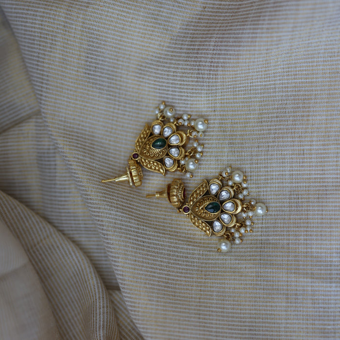 Antique pearl short necklace with earrings S1B119023