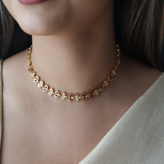 Heritage ruby stone white pearl short choker necklace H33927
