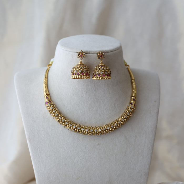 Antique gold short necklace with earrings S1B110033