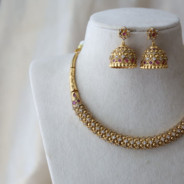 Antique gold short necklace with earrings S1B110033