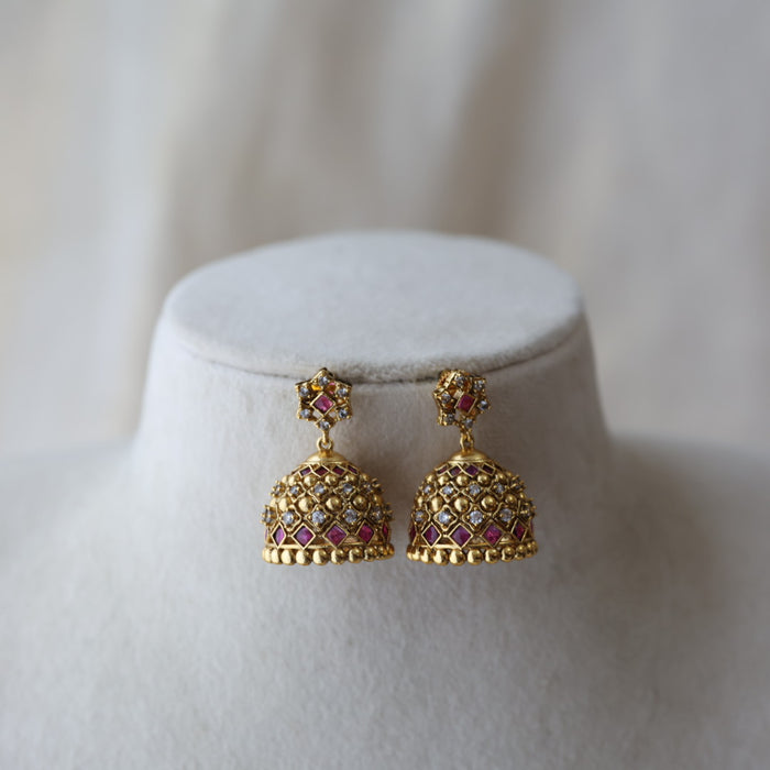 Antique gold short necklace with earrings S1B110033