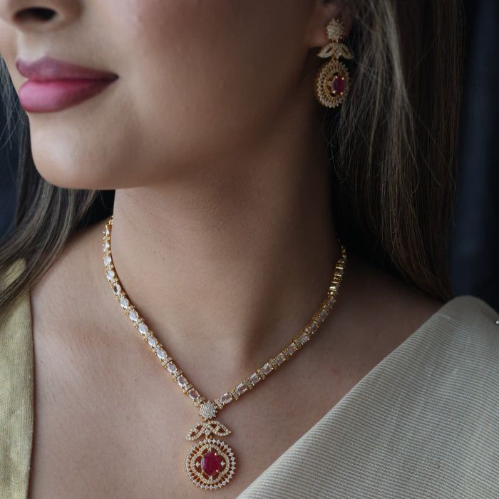 Heritage ruby white stone short necklace with earrings H743