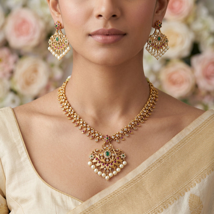 Antique short necklace with earrings S1B11233