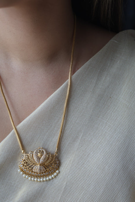 Heritage gold plated short padakam necklace H112