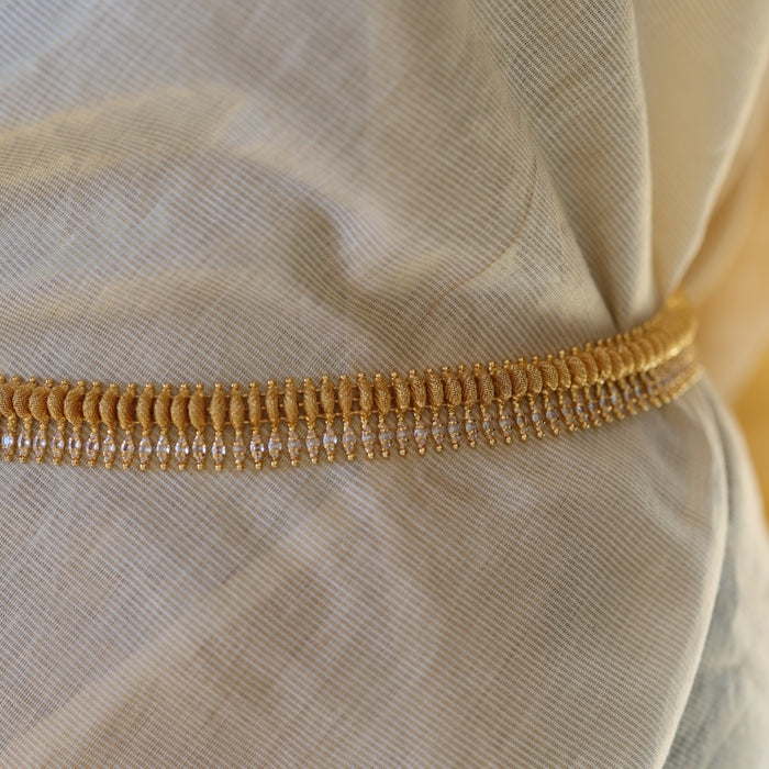 Heritage gold plated white stone waistchain HW34533
