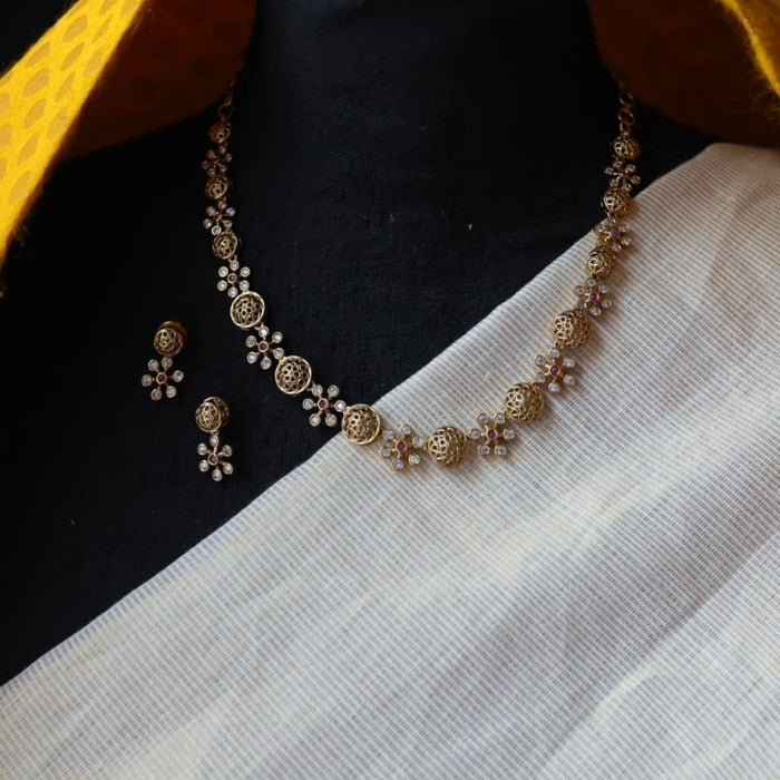 Antique ruby stone short necklace and earrings SS10825