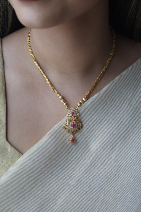 Heritage gold plated short necklace H2723