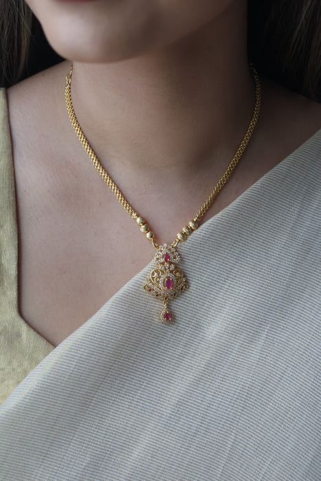 Heritage gold plated short necklace H2723